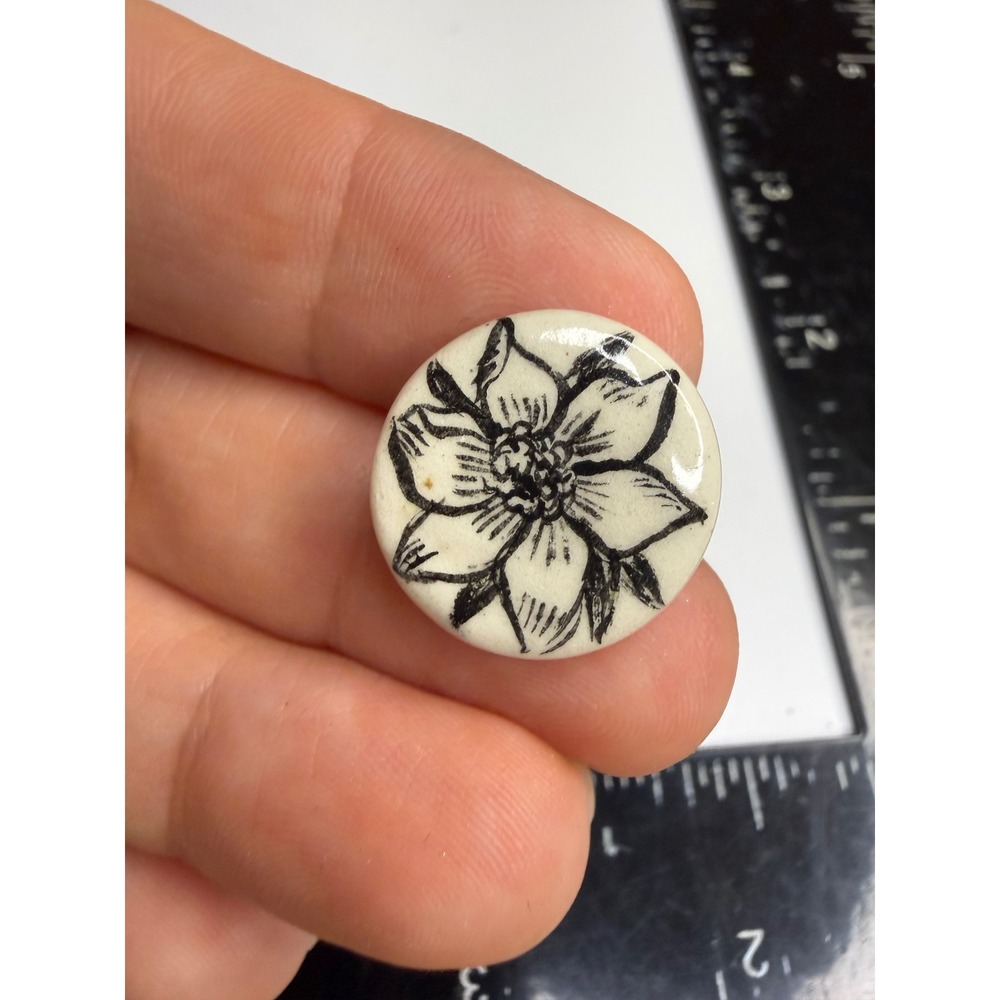 Vintage Hand Painted Ceramic Floral Brooch Black White Flower Round Pin